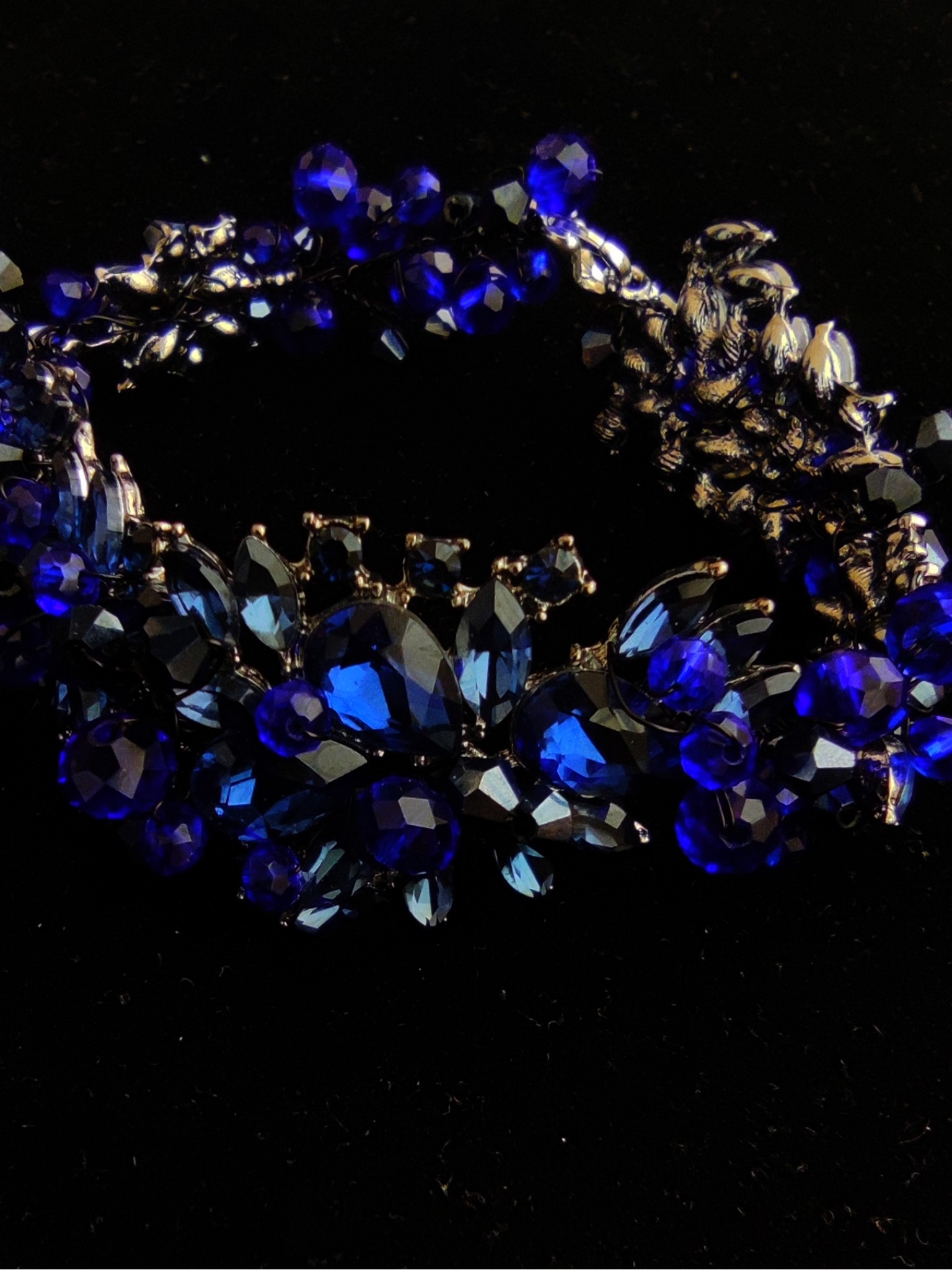 Glamorous Dark Blue Crystal Bracelet for Special Occasions - Vibrant Midnight Blue