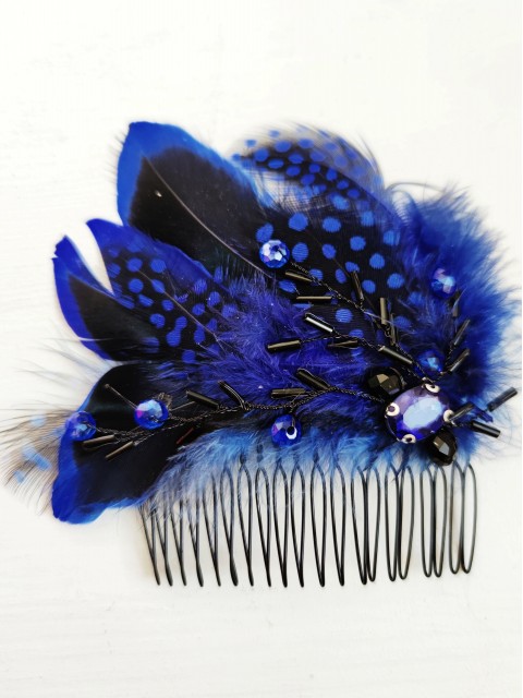 Elegant feather hair comb with Crystals in dark blue and black - Heavenly Feathers