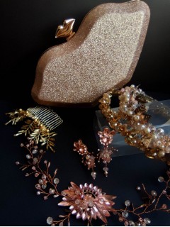 Jewelry and hair accessories in gold and rose gold colors- Goddess Victoria