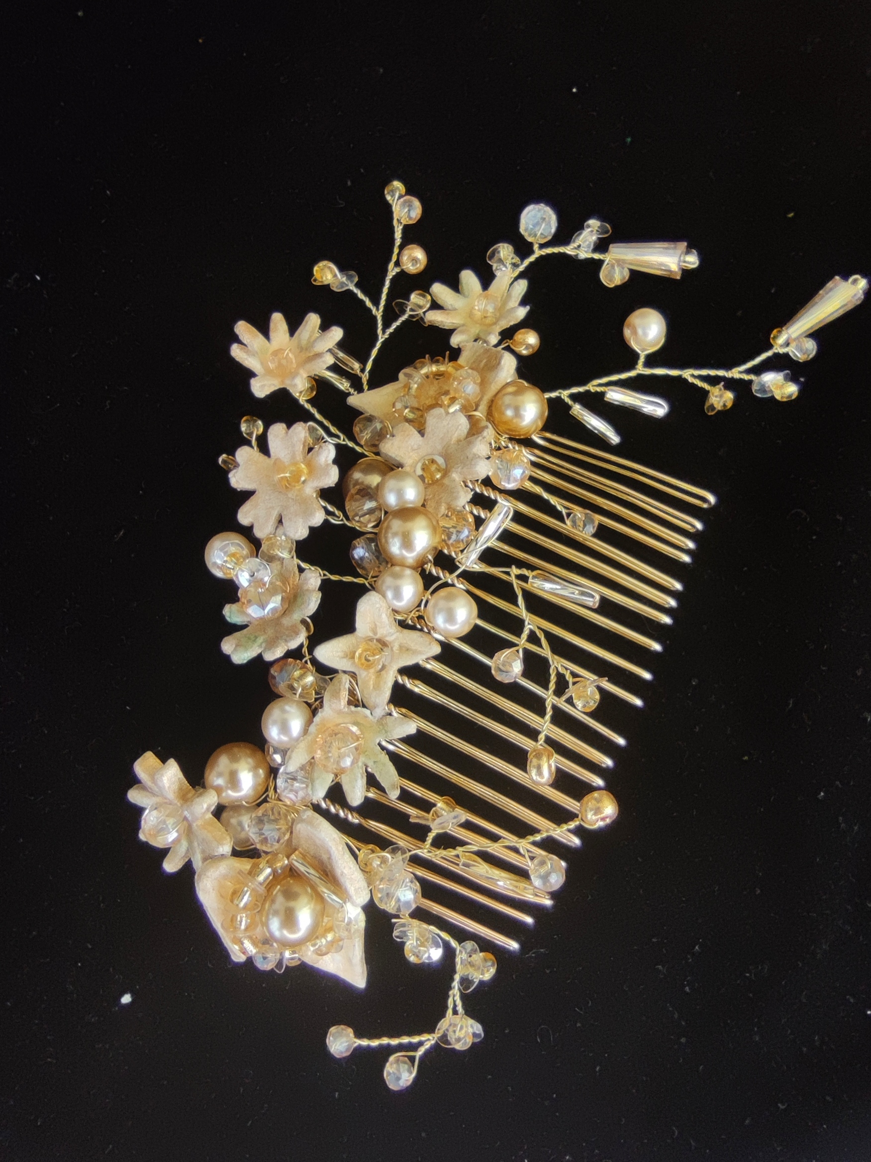 Floral Boho Wedding Hair Comb with Crystals and Pearls in Gold Blush Color - Blooming Gold