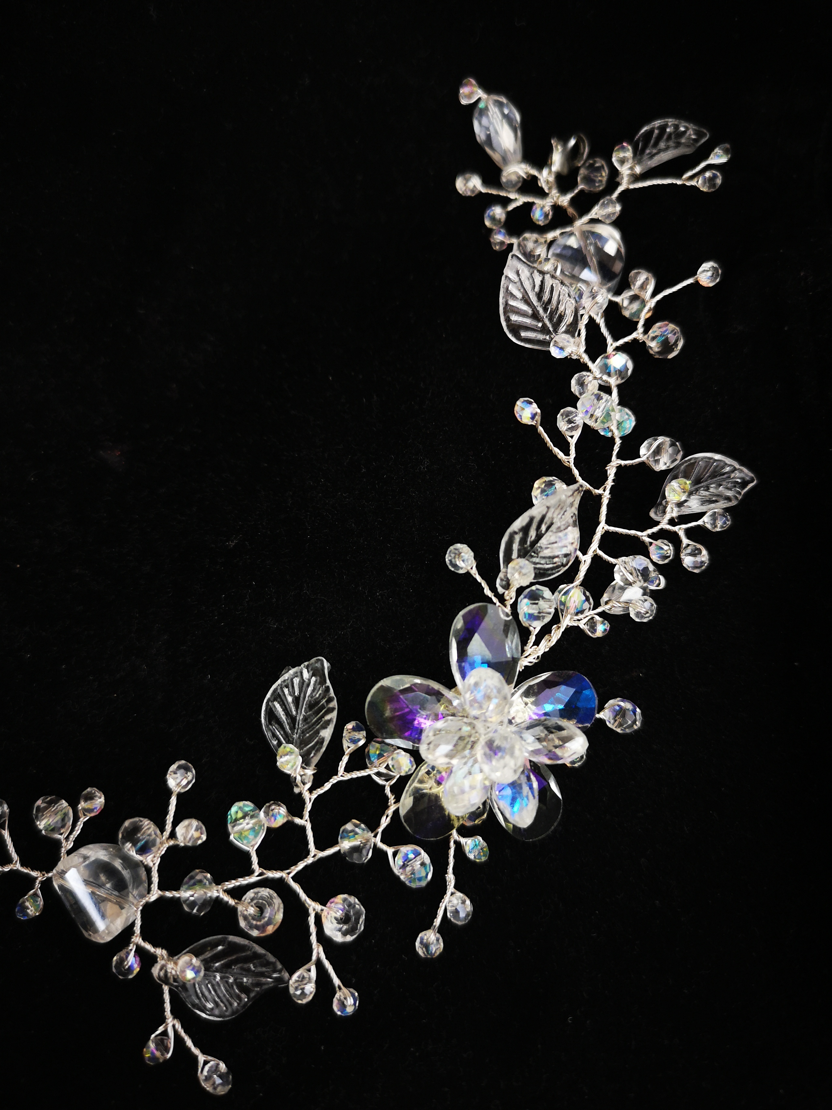 Bracelet en cristal de créateur avec fleurs et feuilles - Flowers of Mist